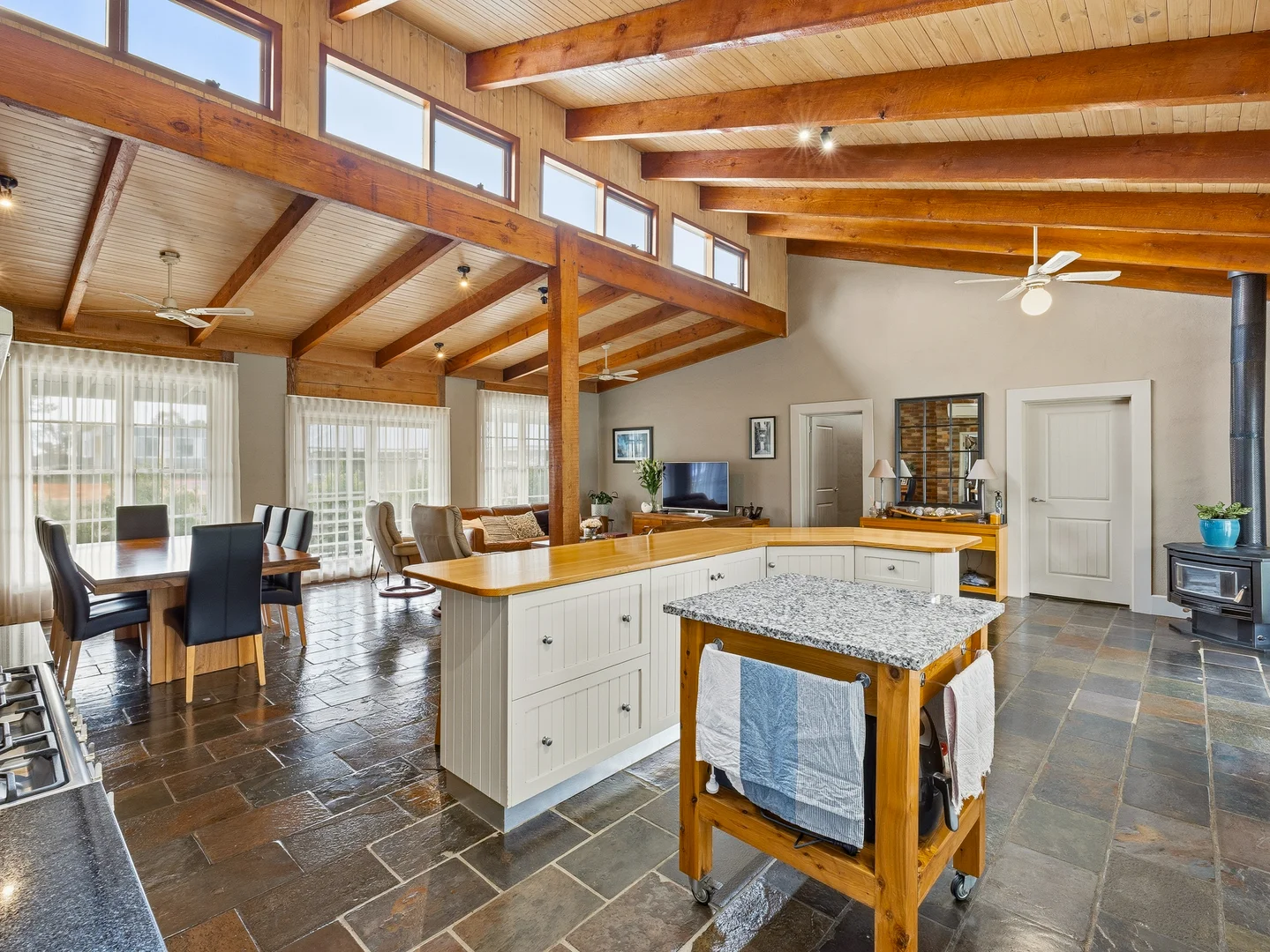 Additional image 5 of 103 Firbank Drive, Waldara VIC 3678