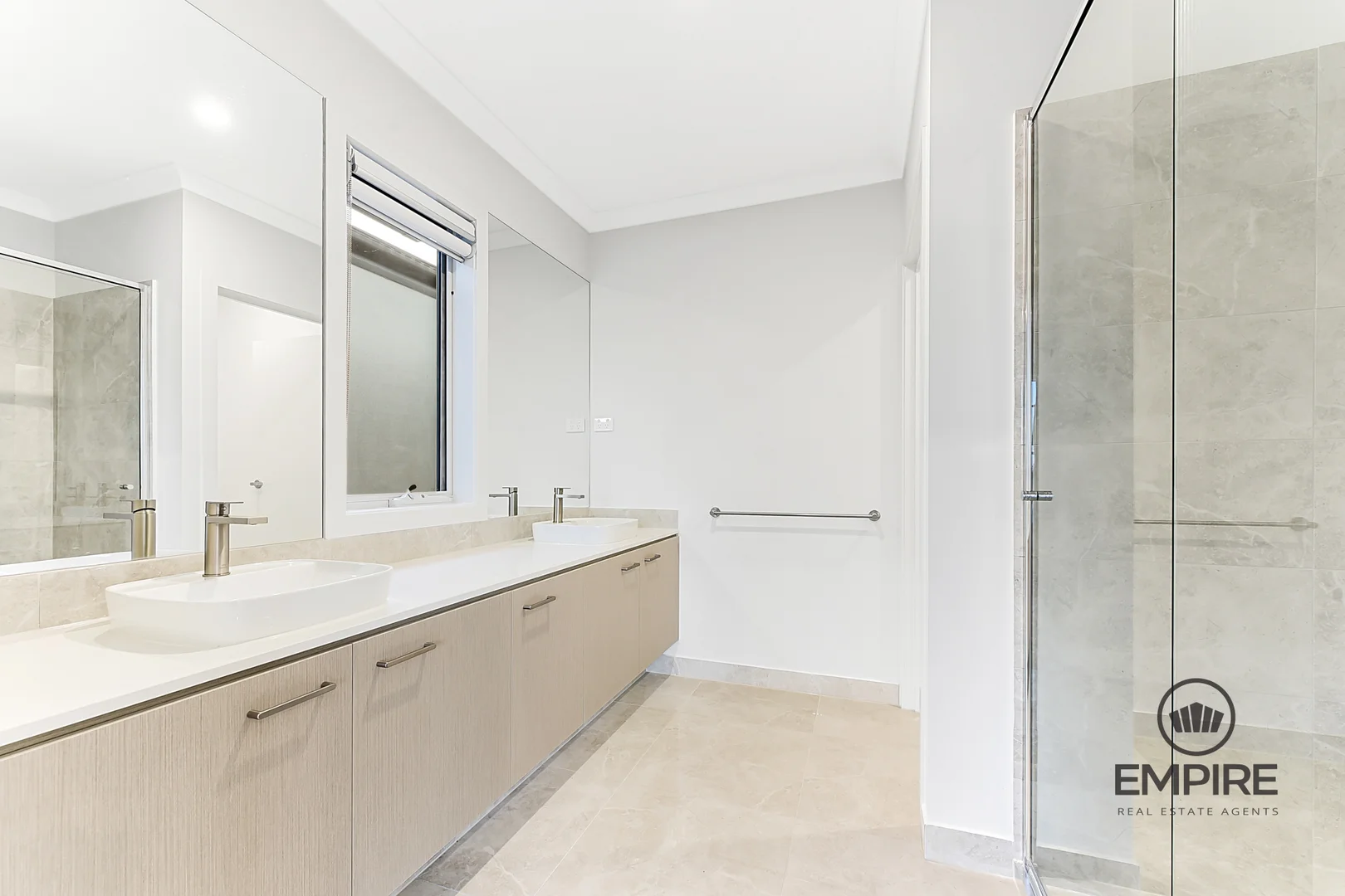 Additional image 6 of 142 Yeungroon Boulevard, Clyde North VIC 3978