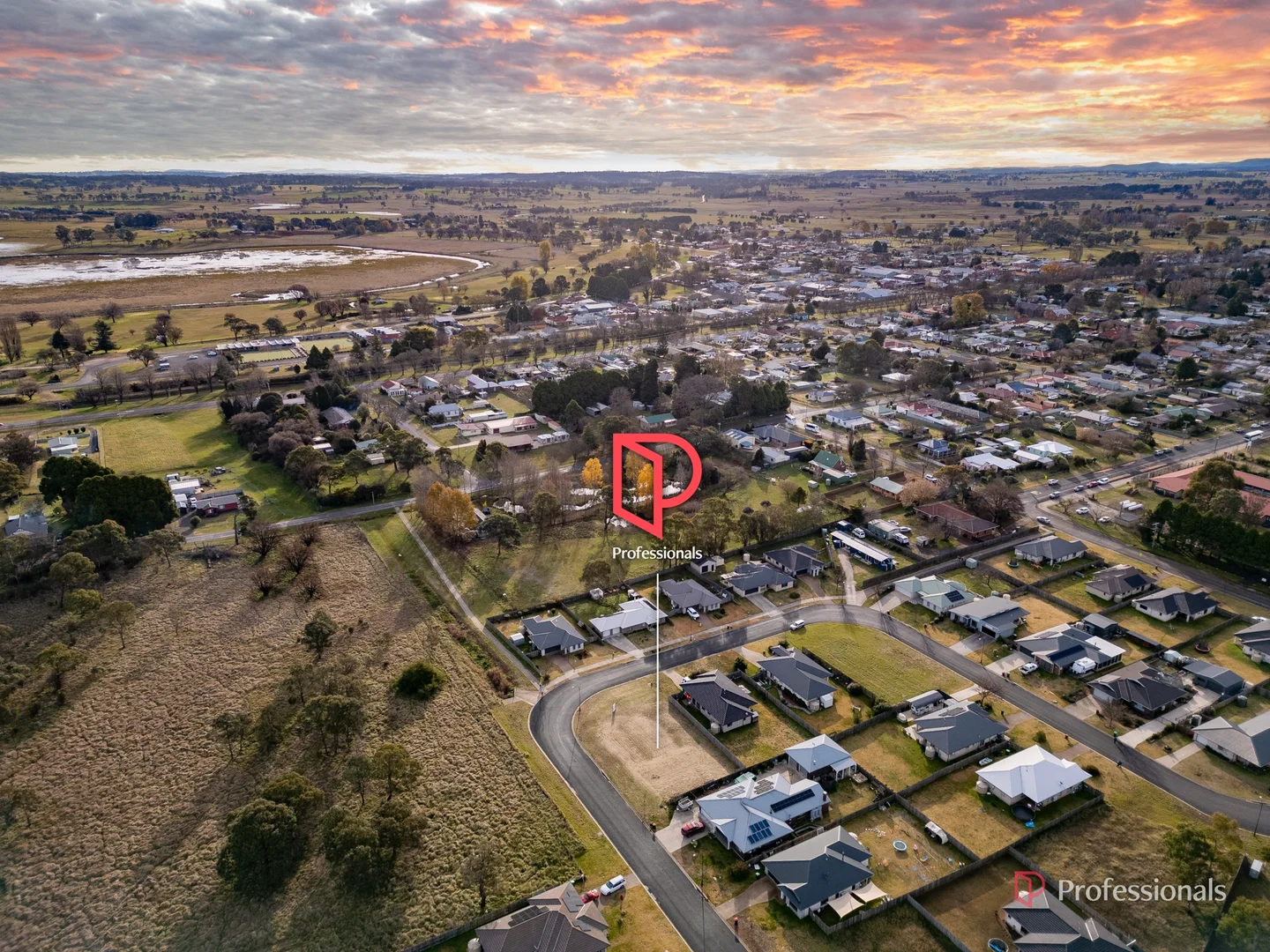 Additional image 3 of 24 Claret Ash Drive, Guyra NSW 2365