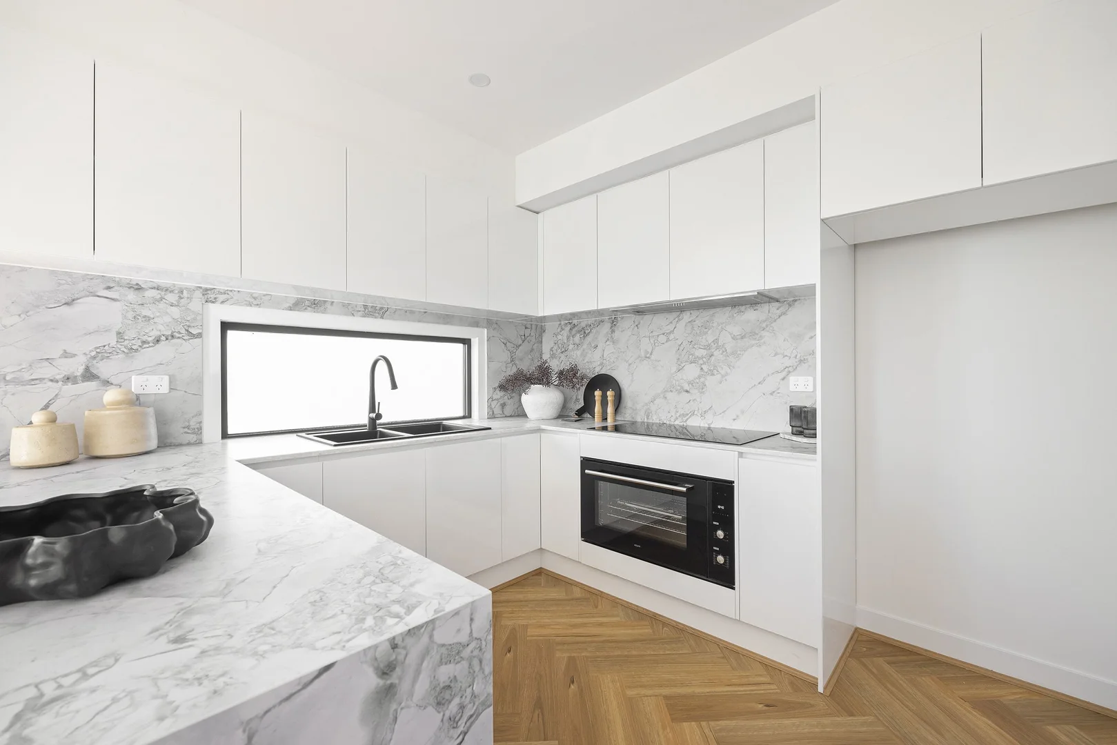 Additional image 7 of 1/202 Rosamond Road, Maribyrnong VIC 3032