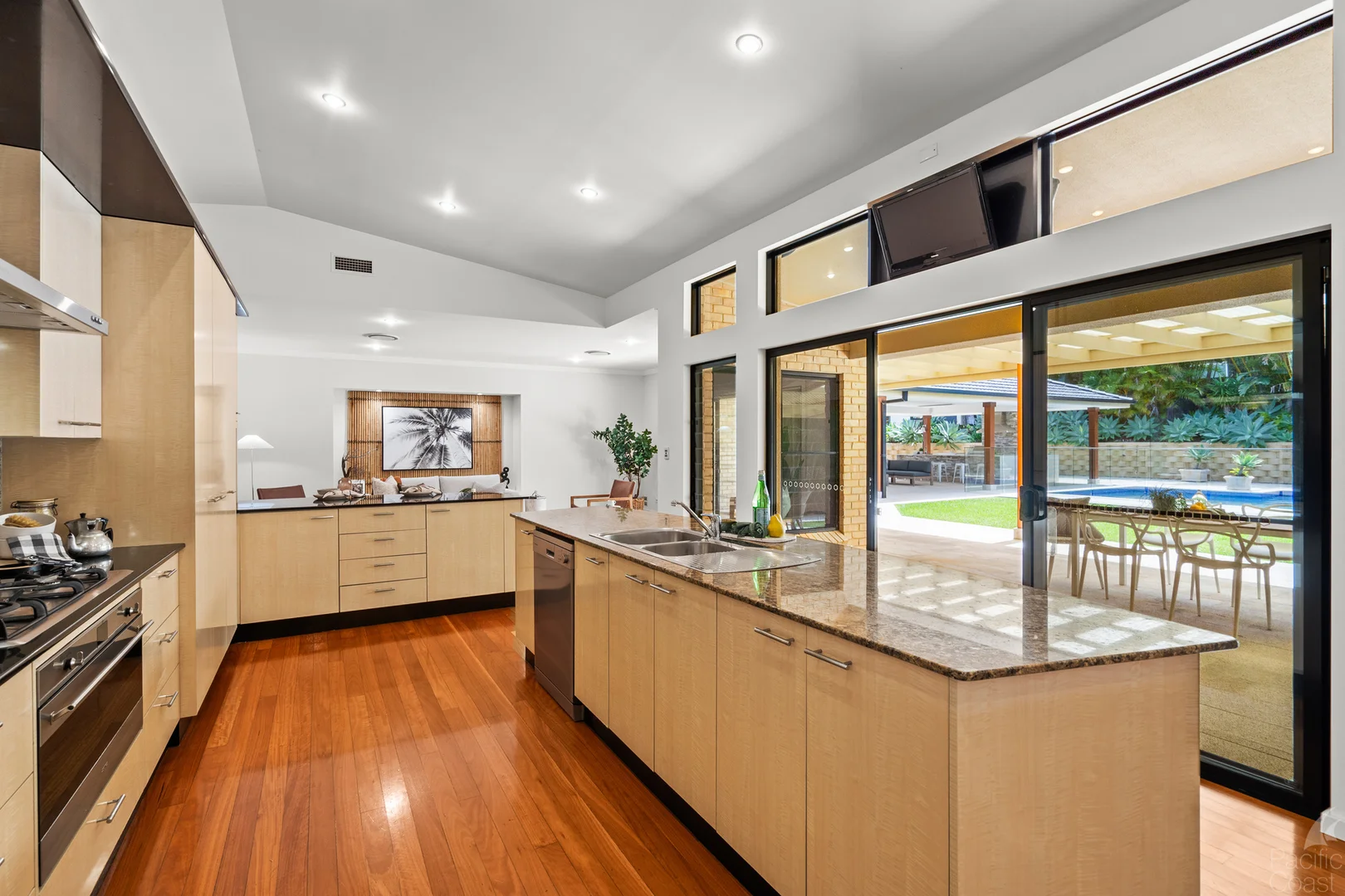 Additional image 16 of 32 Panorama Crescent, Forster NSW 2428