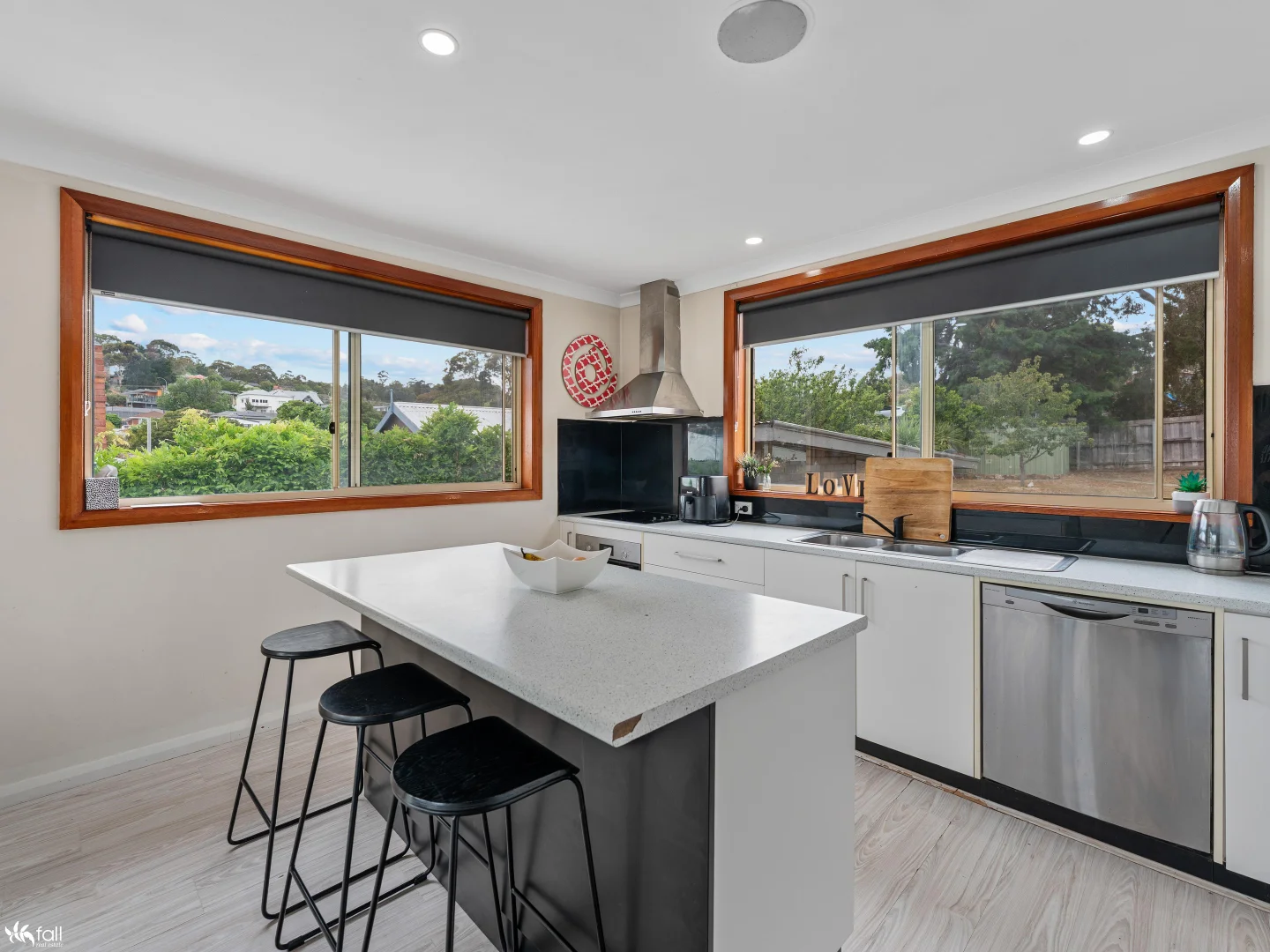 Additional image 8 of 15 Loatta Road, Lindisfarne TAS 7015