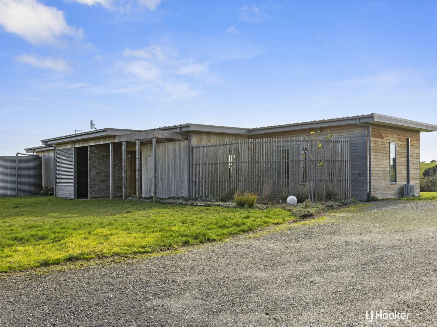 Additional image 31 of 2 Dunbabbin Road, The Gurdies VIC 3984