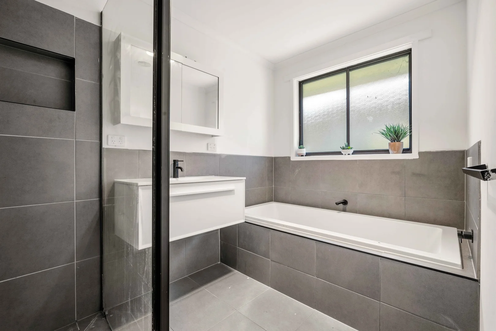 Additional image 6 of 150 Learmonth Road, Wendouree VIC 3355