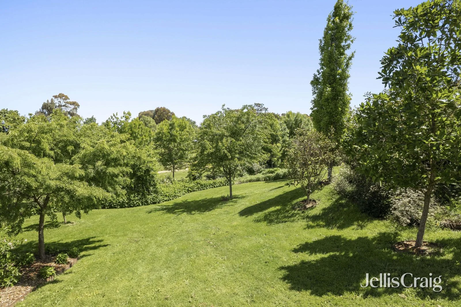 Additional image 20 of 32 Henry Street, Taradale VIC 3447