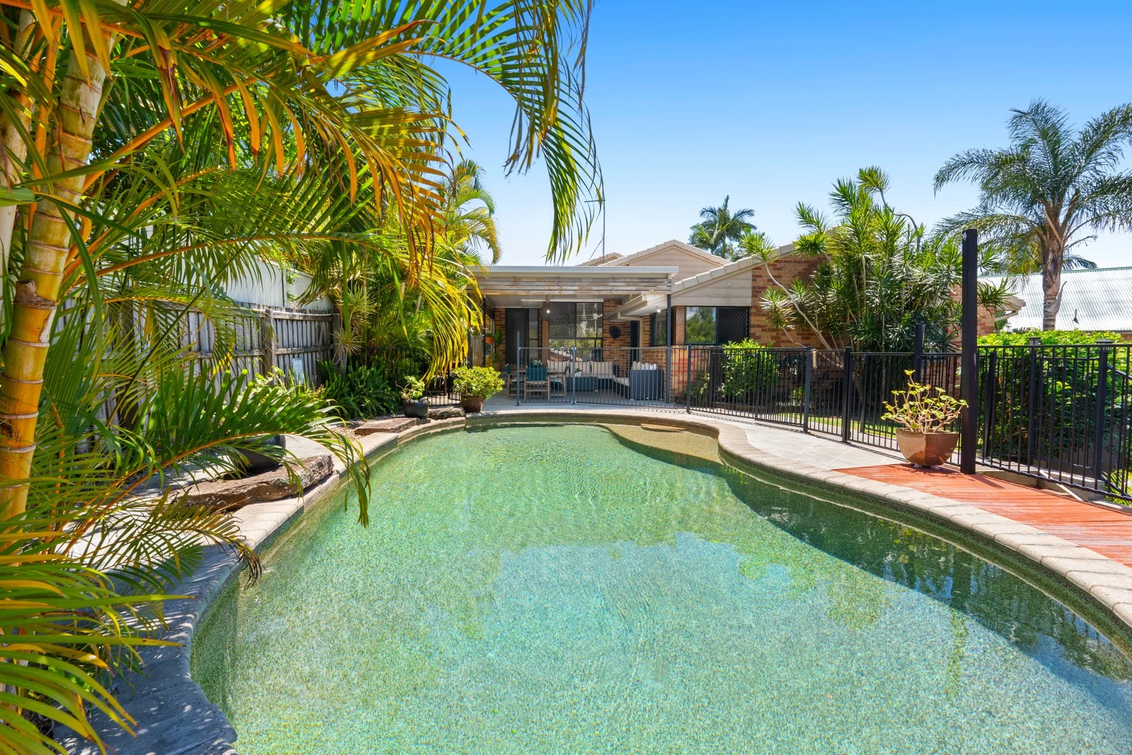 Additional image 3 of 38 Beaconsfield Drive, Burleigh Waters QLD 4220