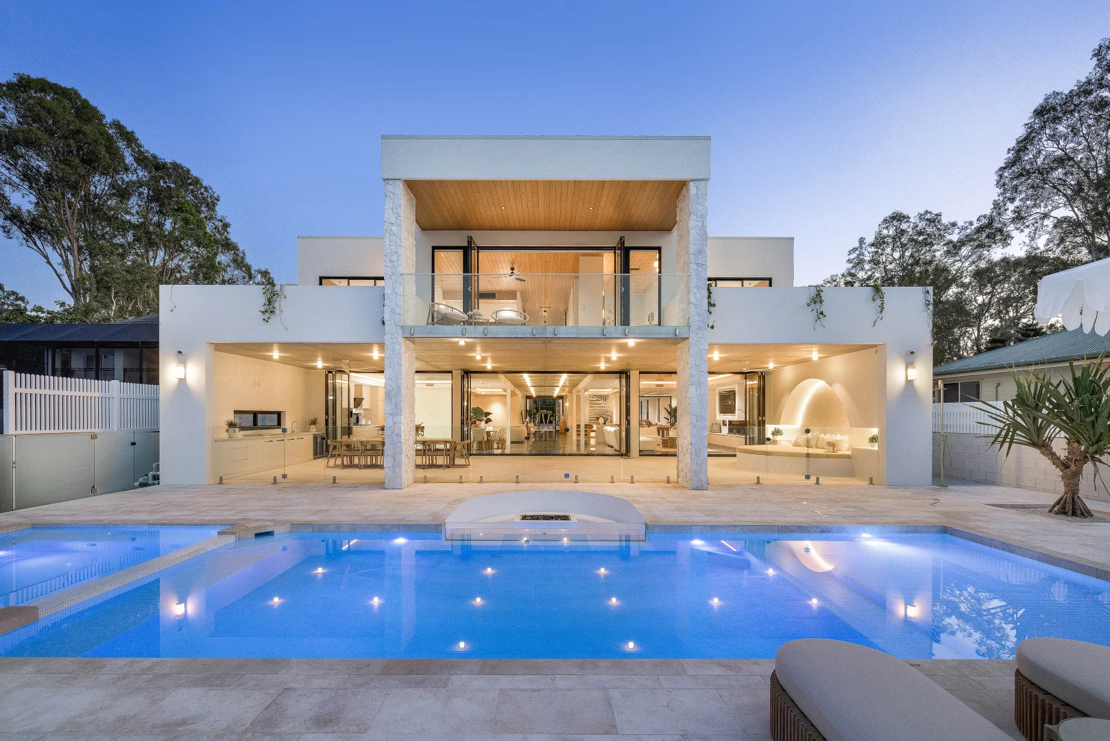 108 Crescent Avenue, Hope Island QLD 4212