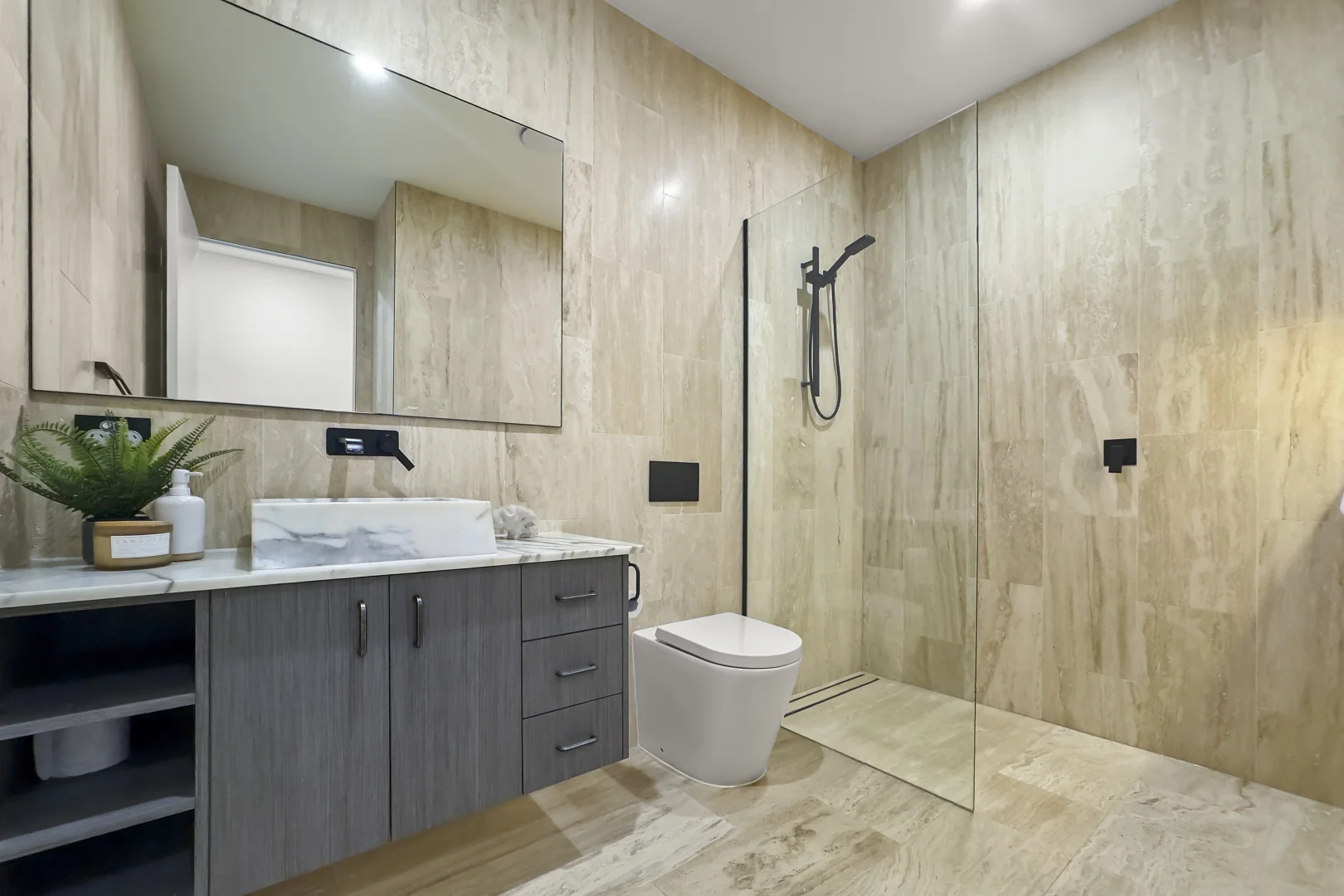 Additional image 31 of 11 Gretel Drive, Mermaid Waters QLD 4218