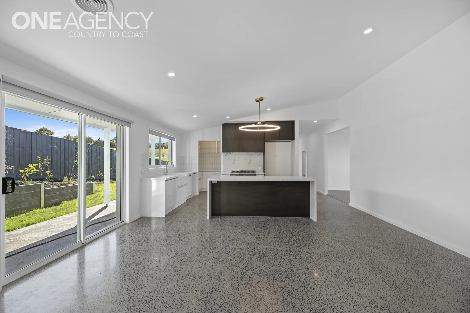 Additional image 11 of 4 Magnolia Way, Warragul VIC 3820
