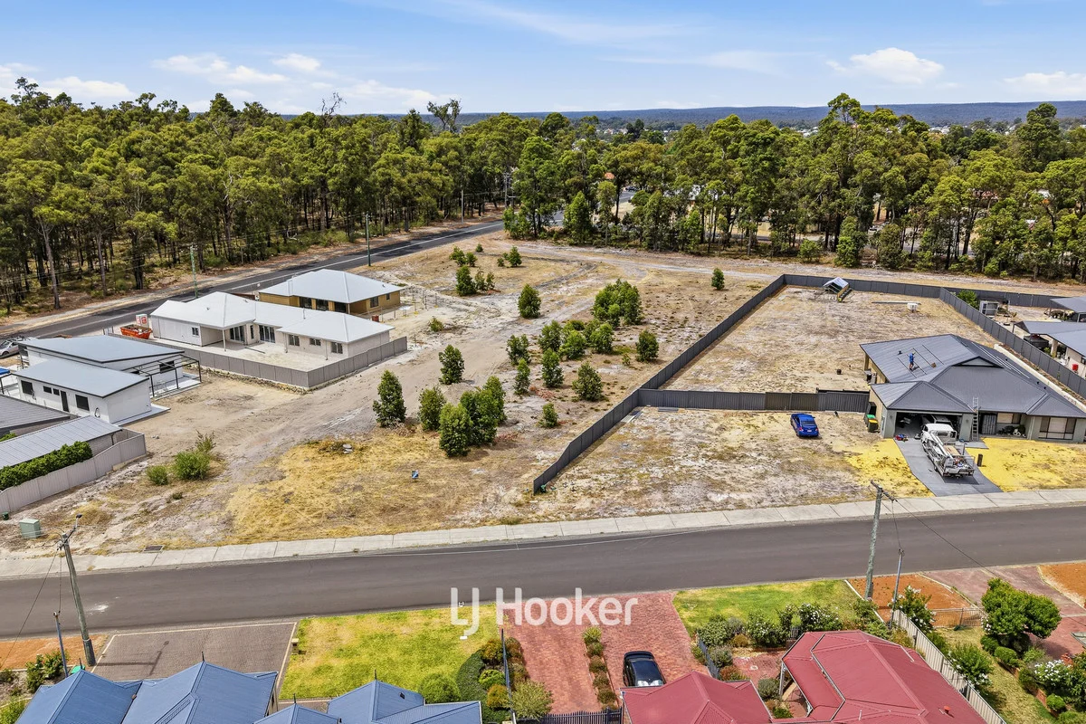 Additional image 3 of 1 Buckingham Way, Collie WA 6225