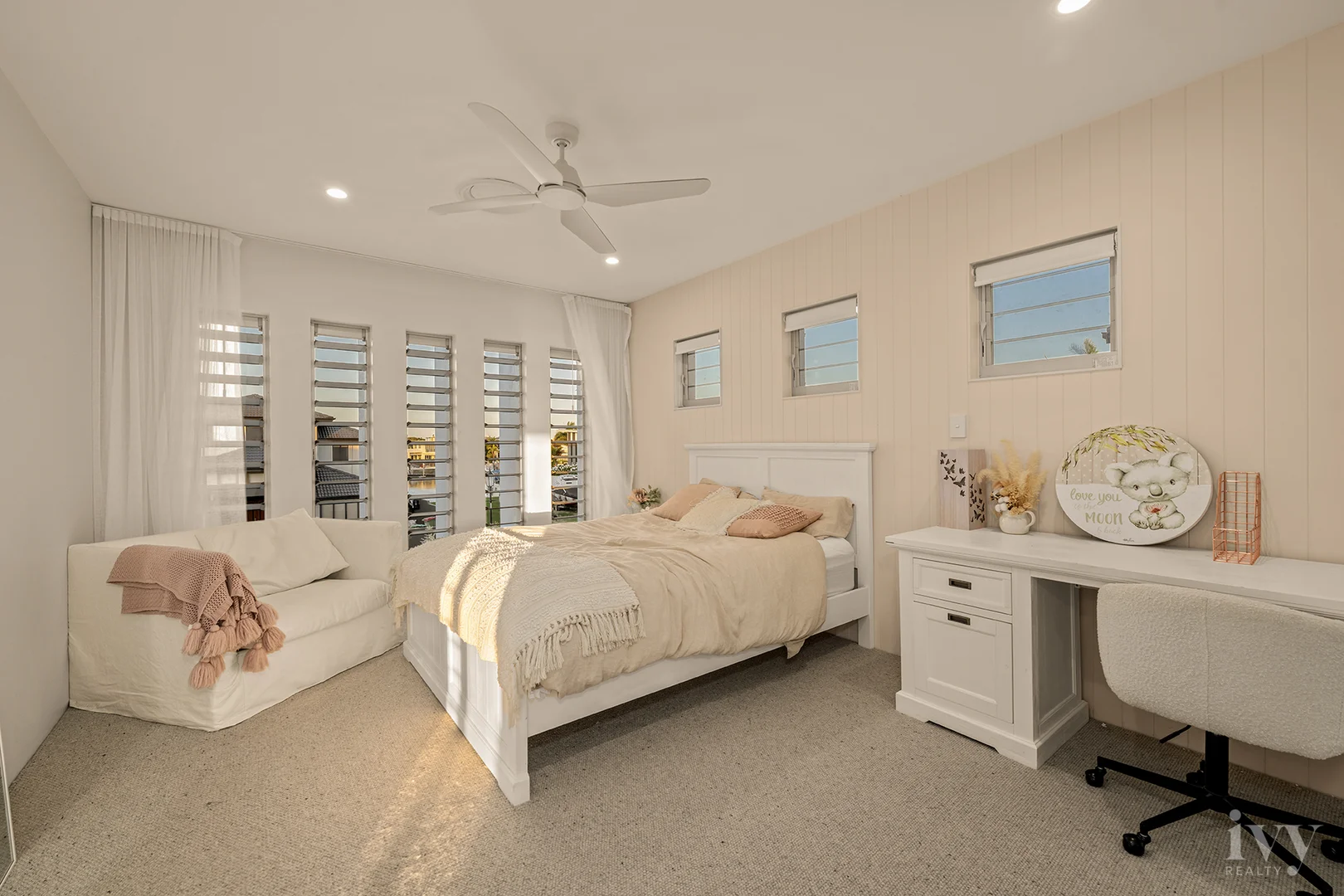 Additional image 21 of 78 Royal Albert Crescent, Sovereign Islands QLD 4216