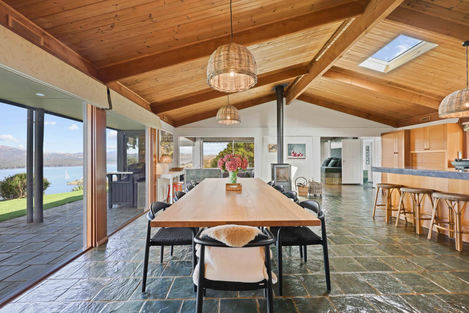 Additional image 4 of 320 Banumum Road, Mansfield VIC 3722