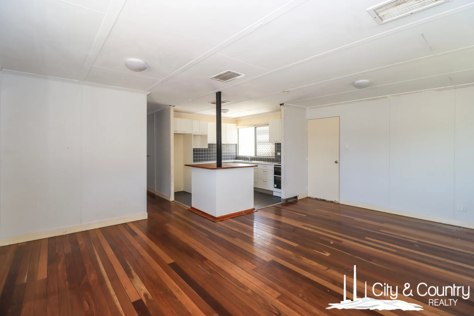 Additional image 5 of 28 Barton Street, Mount Isa QLD 4825