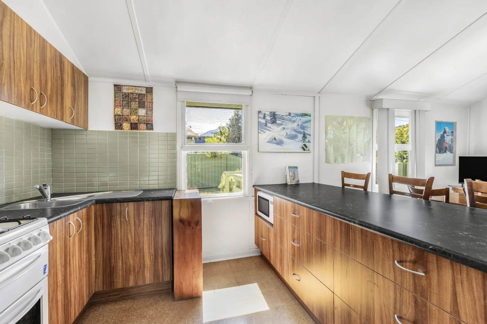 Additional image 4 of 3 Freeburgh Avenue, Mount Beauty VIC 3699