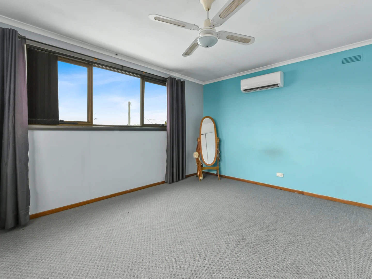 Additional image 13 of 283 Gravelly Beach Road, Gravelly Beach TAS 7276