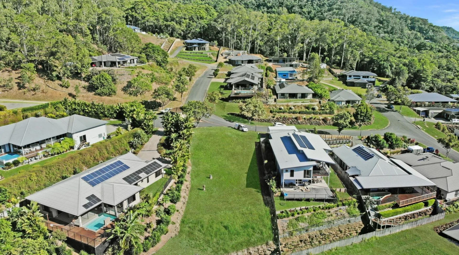 7 Bacalakis Close, Mount Sheridan QLD 4868
