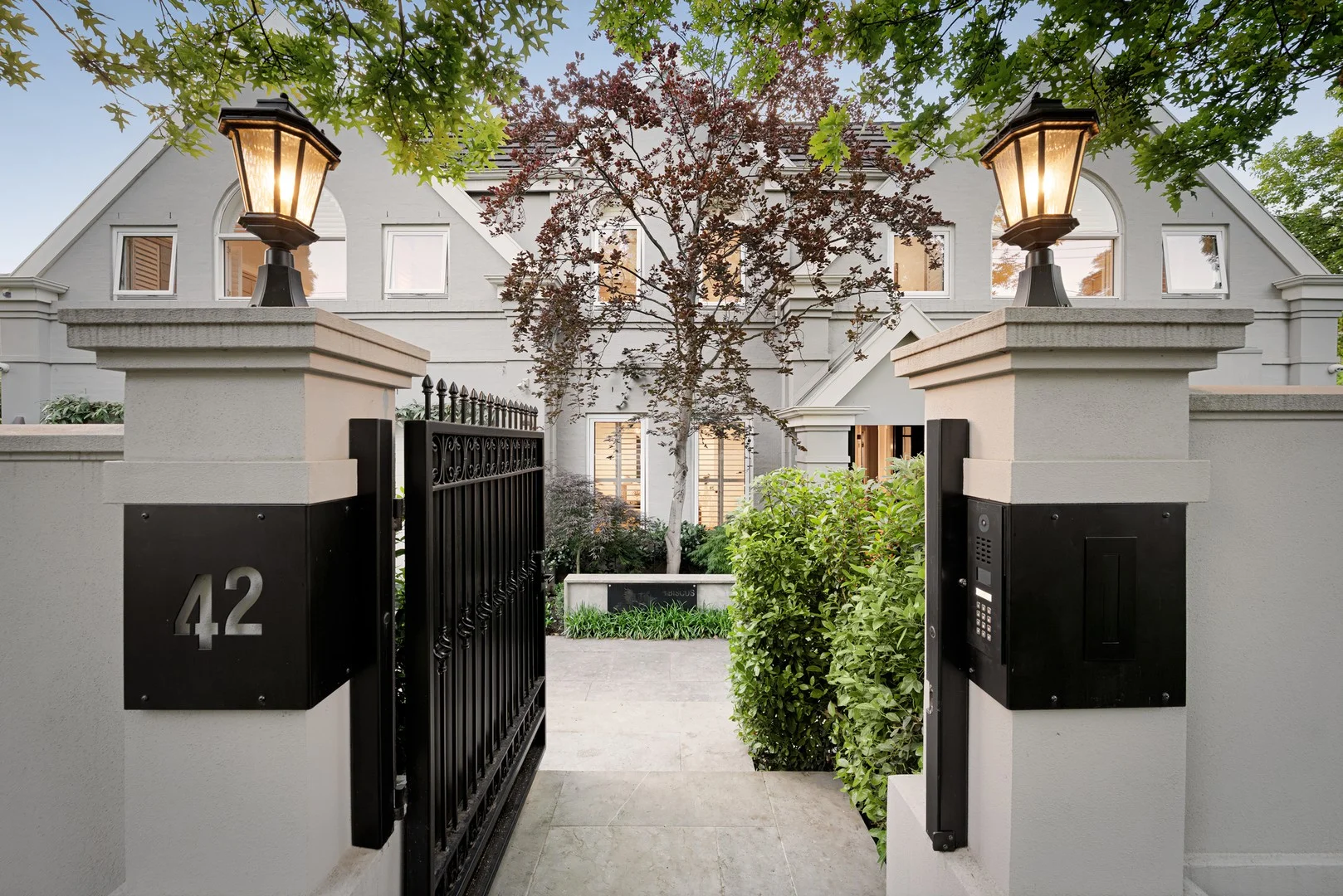 42 Berkeley Street, Hawthorn VIC 3122