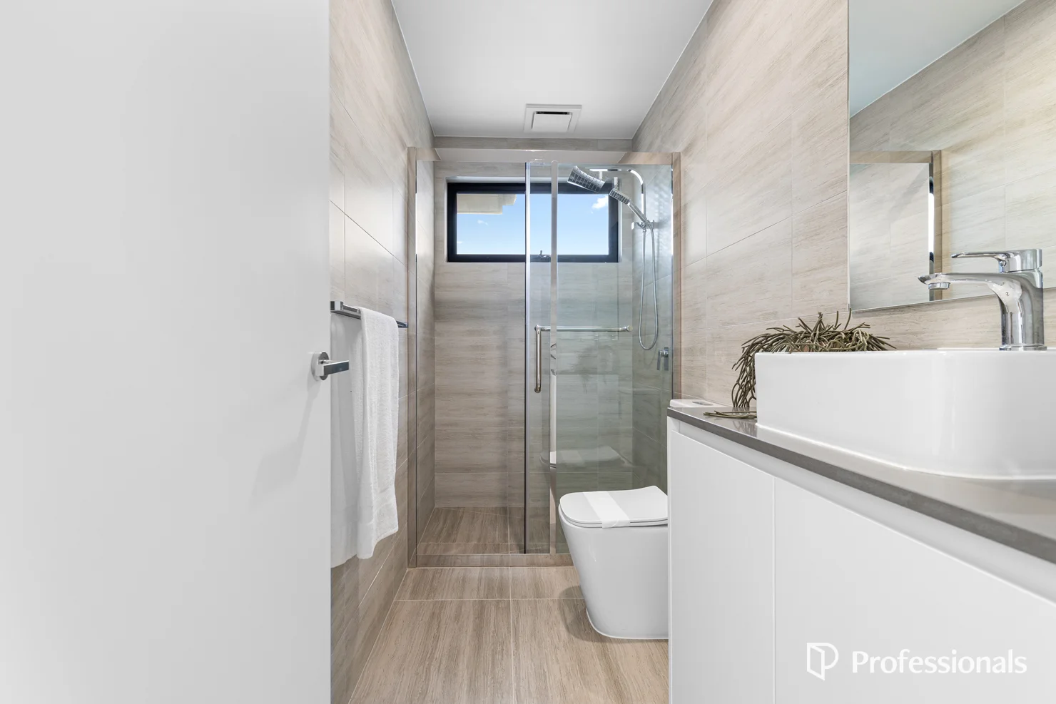 Additional image 15 of 8C Blanche Court, Doncaster East VIC 3109