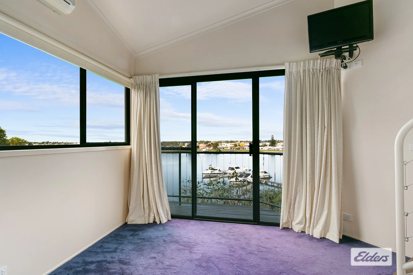 Additional image 26 of 4A Wattlebird Close, Lakes Entrance VIC 3909