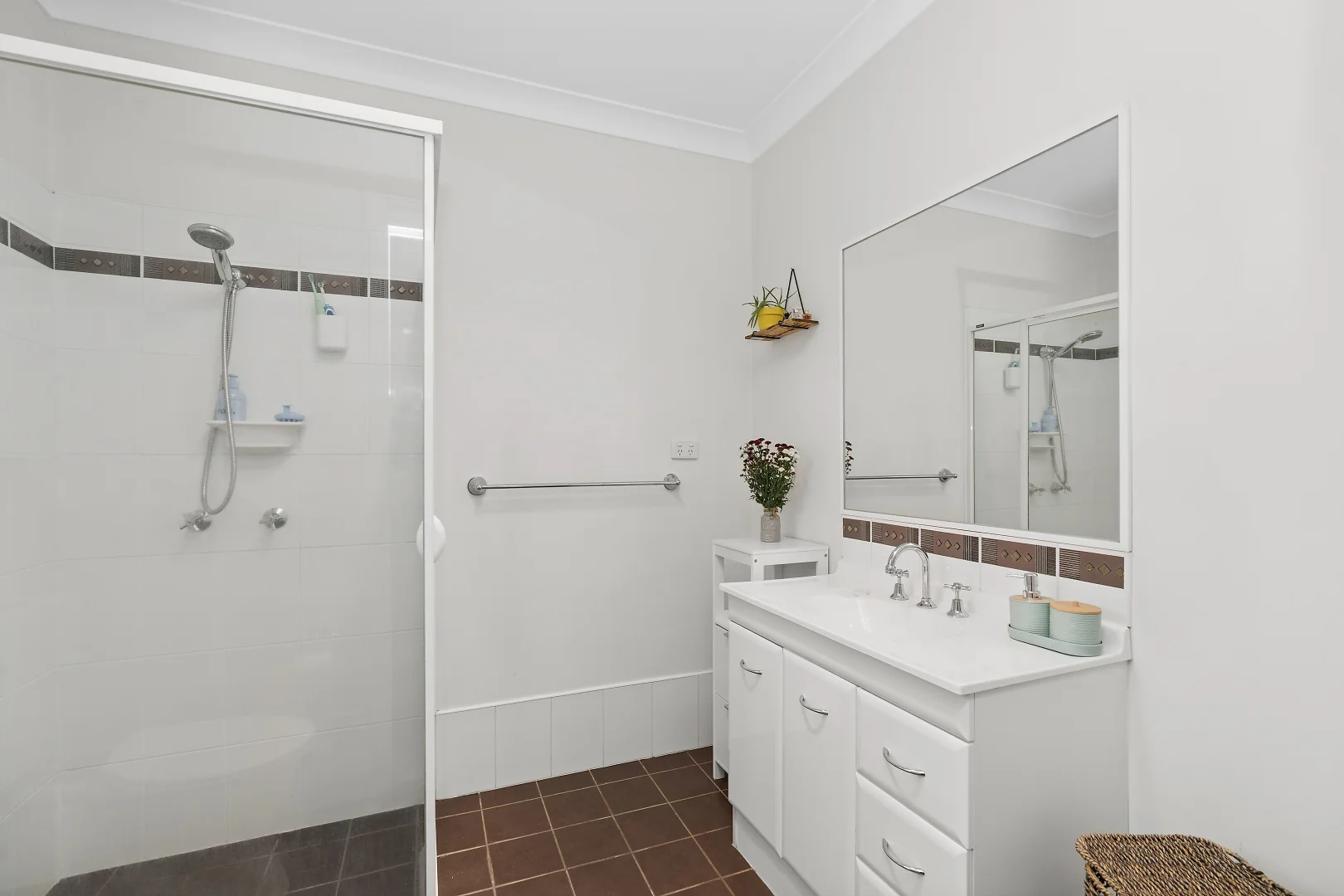 Additional image 16 of 16 Karawatha Drive, Narrandera NSW 2700