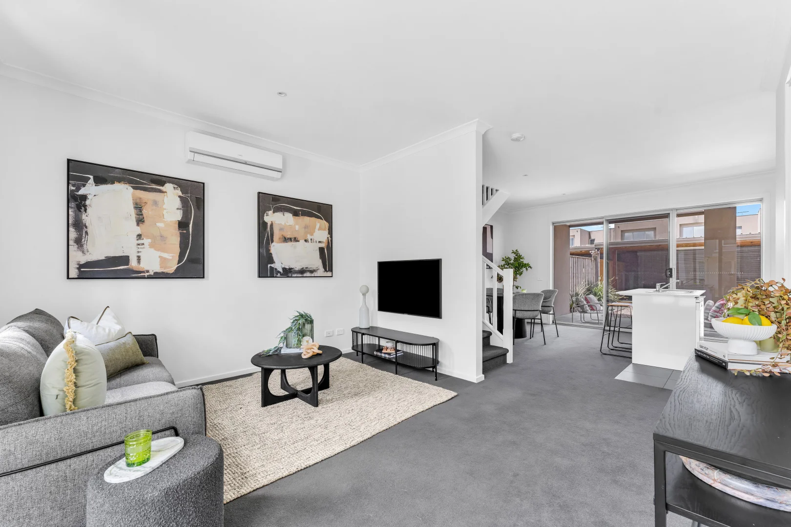 Additional image 2 of 6 Aviara Walk, Cranbourne VIC 3977