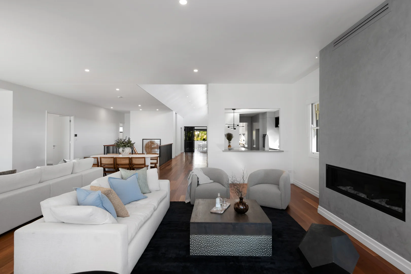 Additional image 8 of 48 Flinders Parade, Sandgate QLD 4017