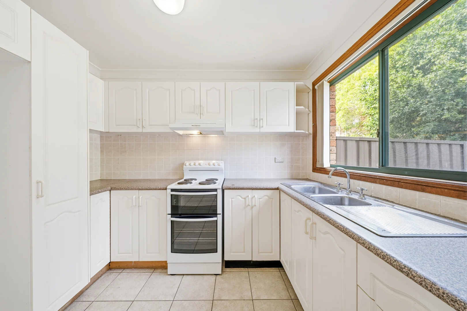 Additional image 14 of 3/110 Hoxton Park Road, Lurnea NSW 2170