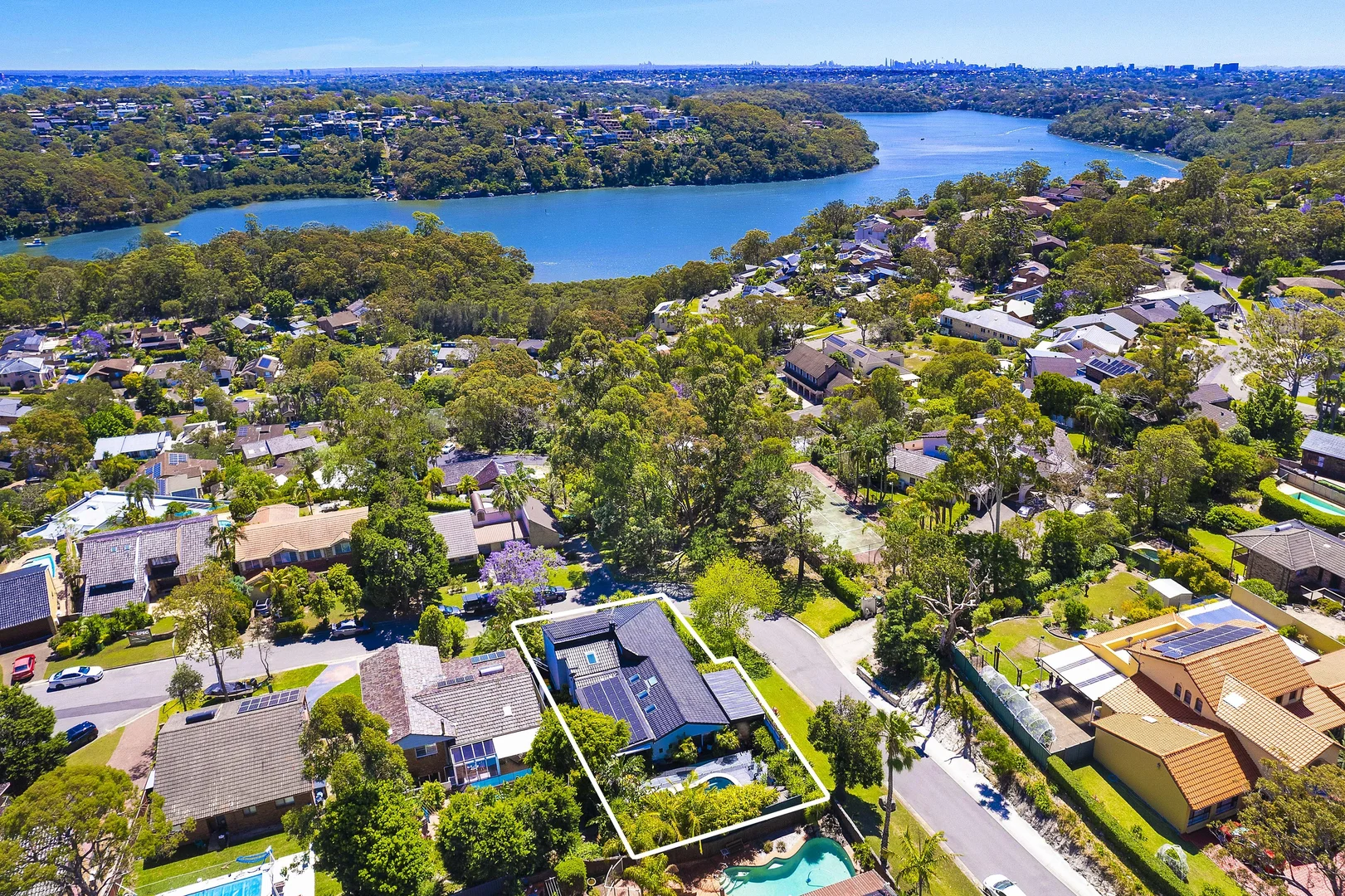 Additional image 17 of 2 Downes Close, Illawong NSW 2234