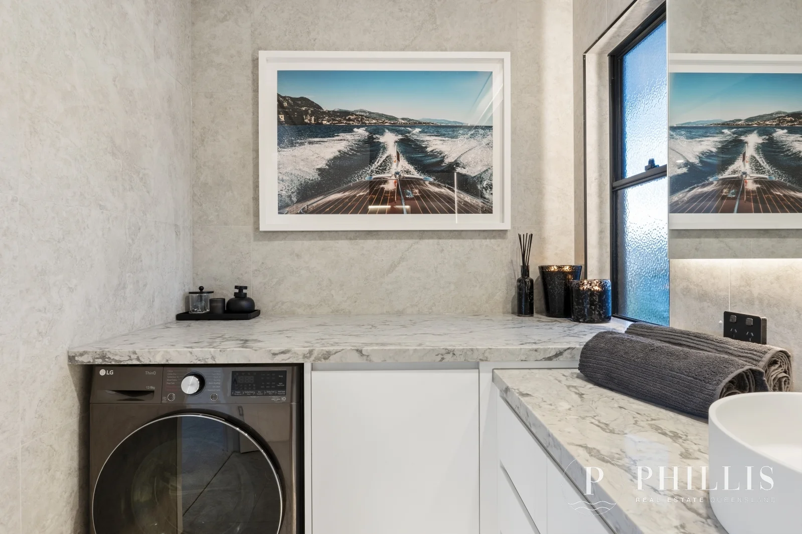 Additional image 40 of 2566 Cressbrook Drive, Hope Island QLD 4212