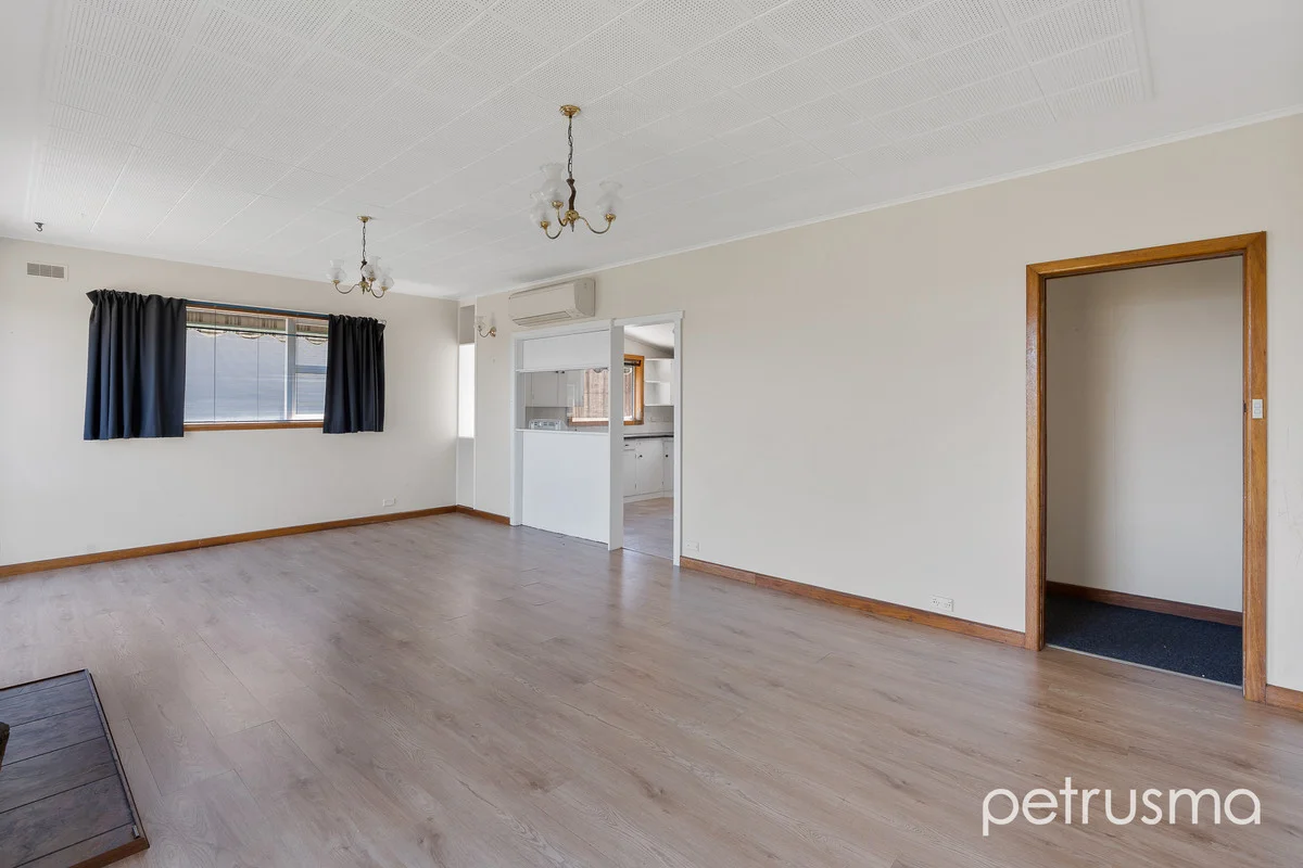 Additional image 7 of 86 Karoola Road, Lindisfarne TAS 7015