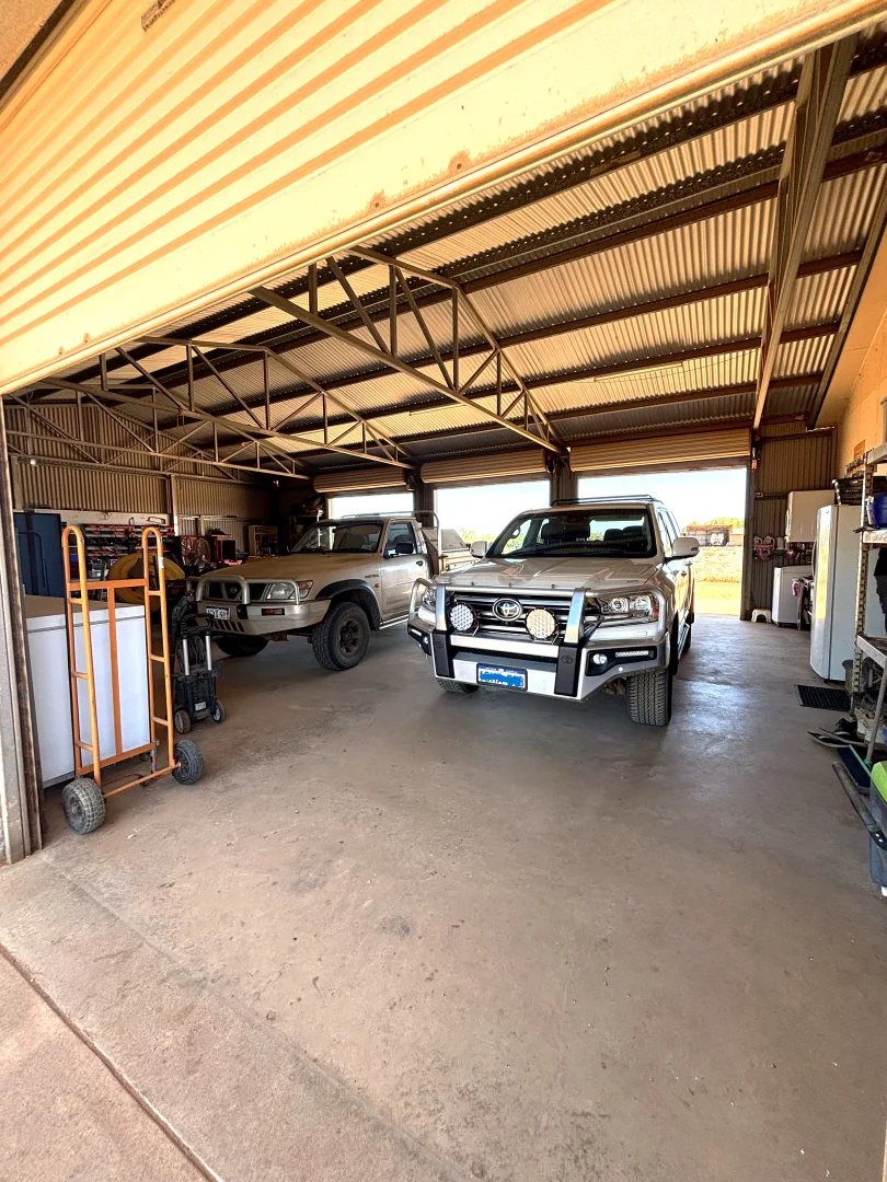 Additional image 50 of 563 & 561 Robinson Street, Carnarvon WA 6701