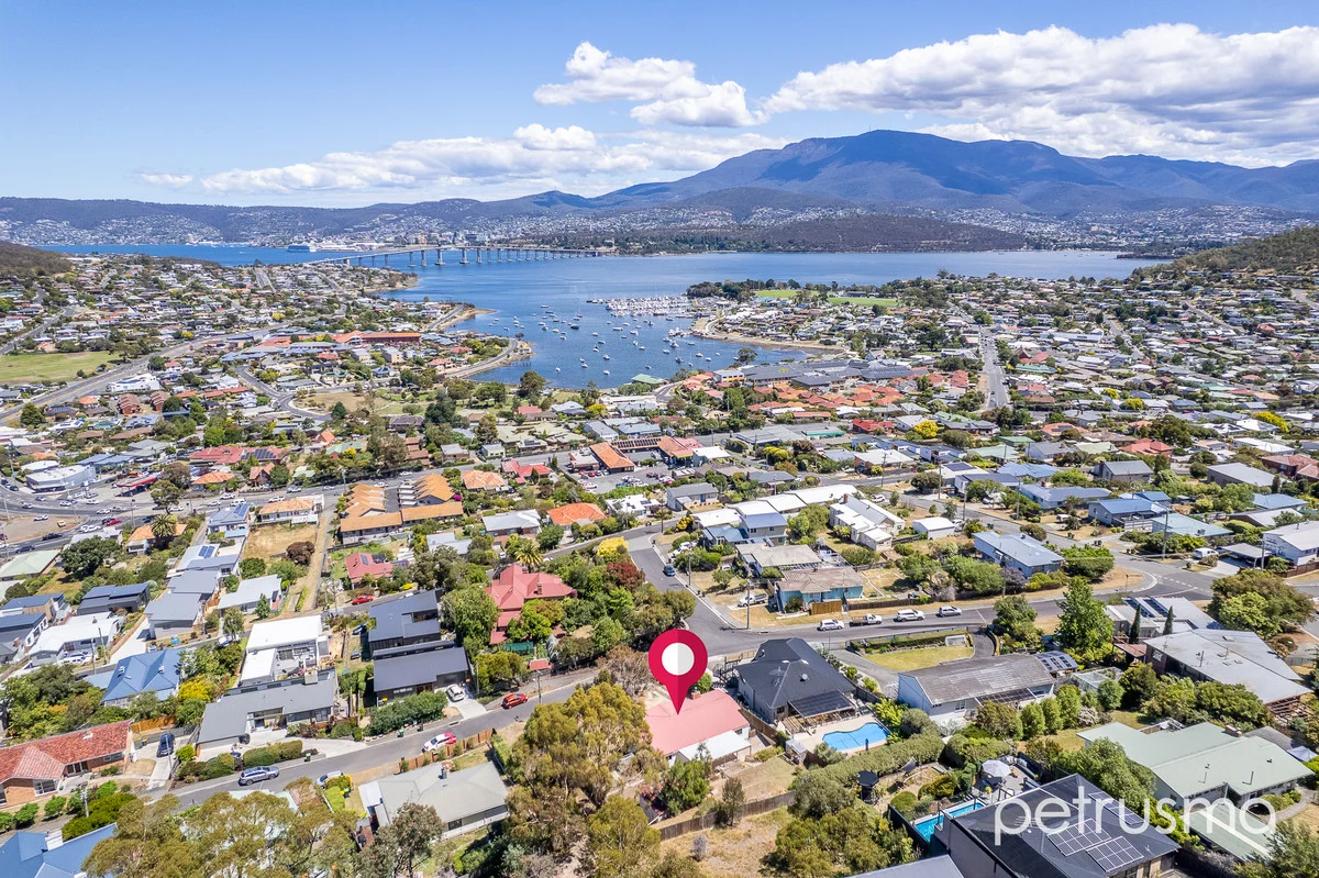 Additional image 30 of 86 Karoola Road, Lindisfarne TAS 7015