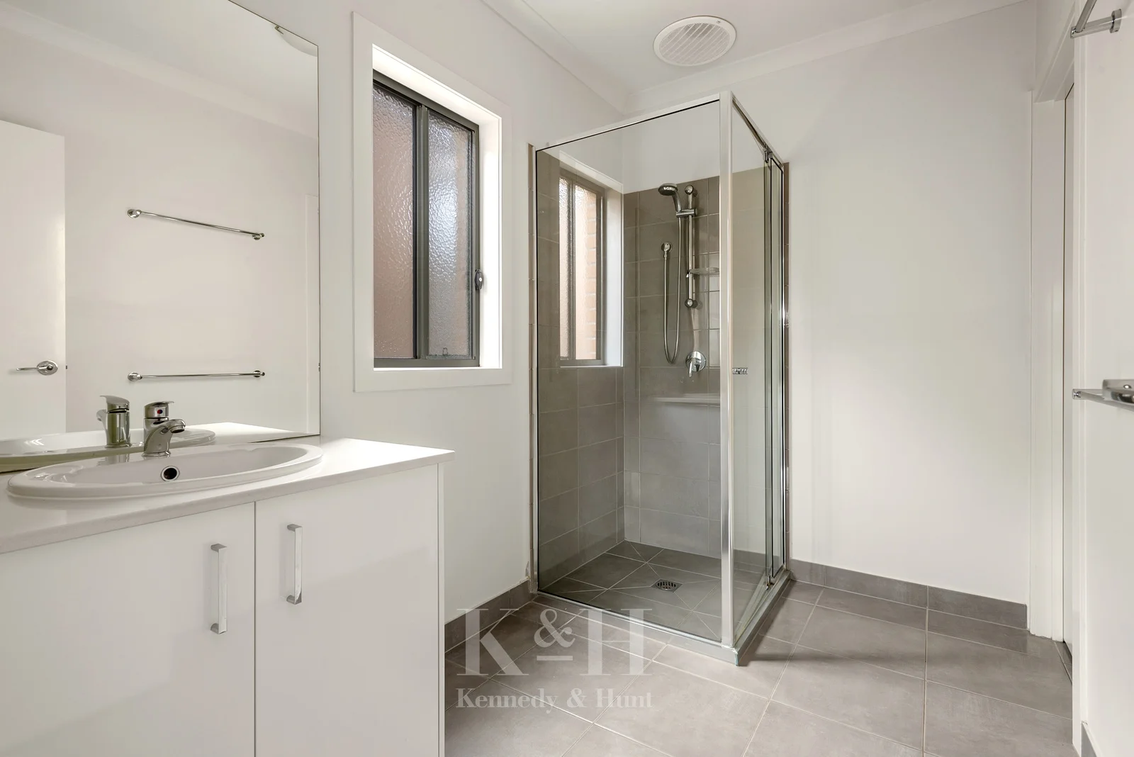 Additional image 7 of 22 Vancleve Crescent, Gisborne VIC 3437