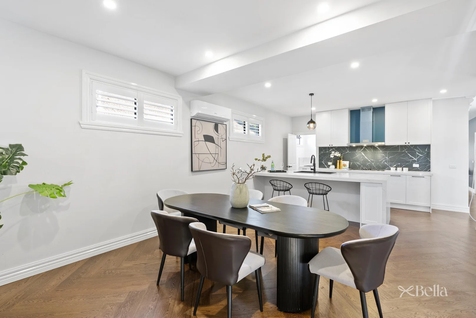 Additional image 4 of 1/42 Roslyn Street, Burwood VIC 3125