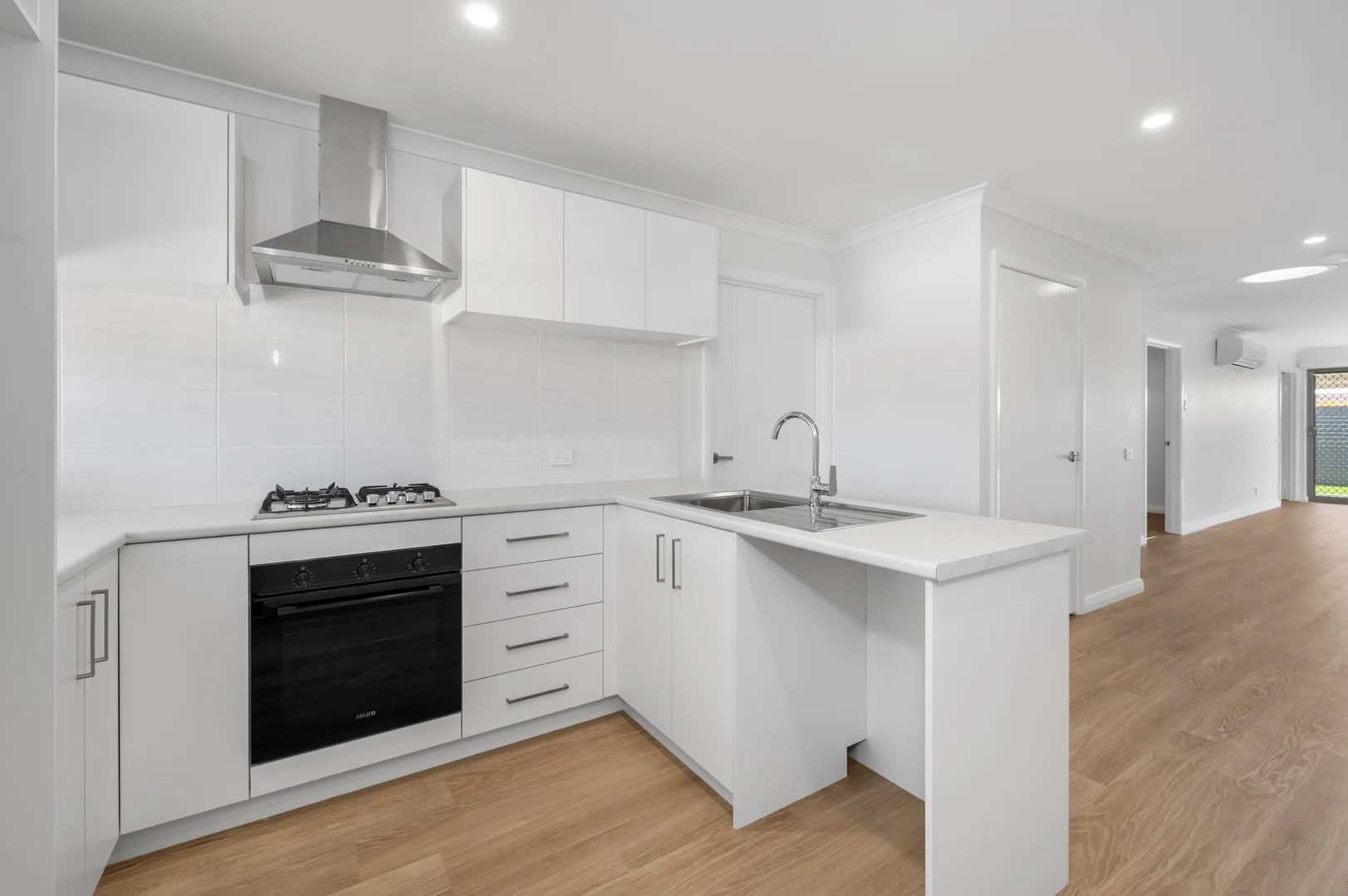 Additional image 3 of 17 & 19 Maguire Street, Somerville WA 6430