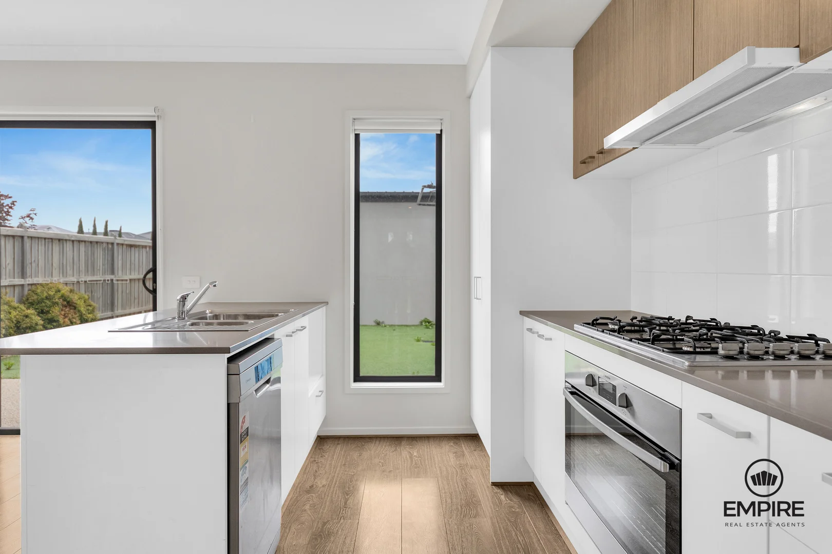 Additional image 3 of 1 Parapet Lane, Clyde North VIC 3978