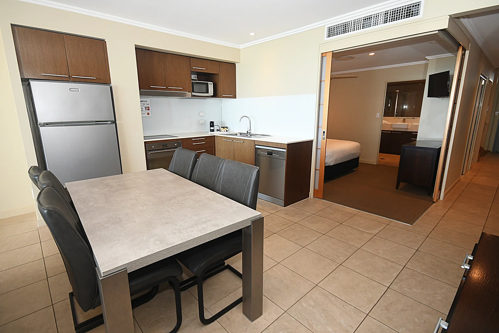 Additional image 10 of 506/569 Esplanade, Urangan QLD 4655