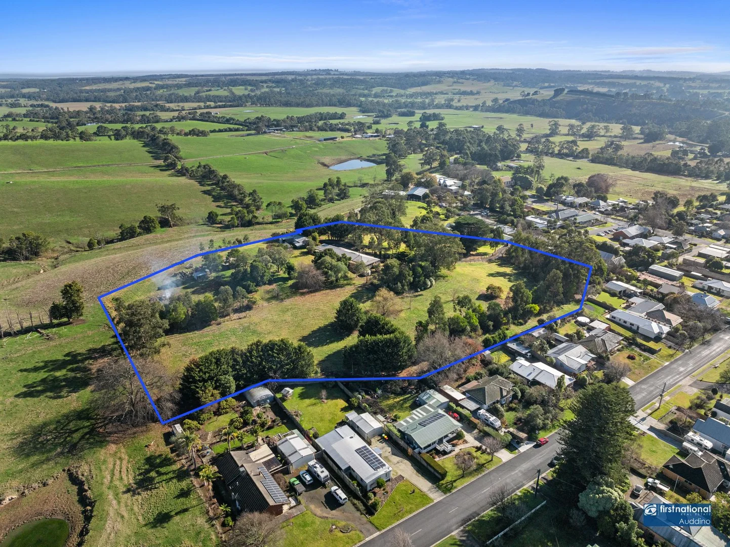 Additional image 24 of 11 Roy Street, Loch VIC 3945