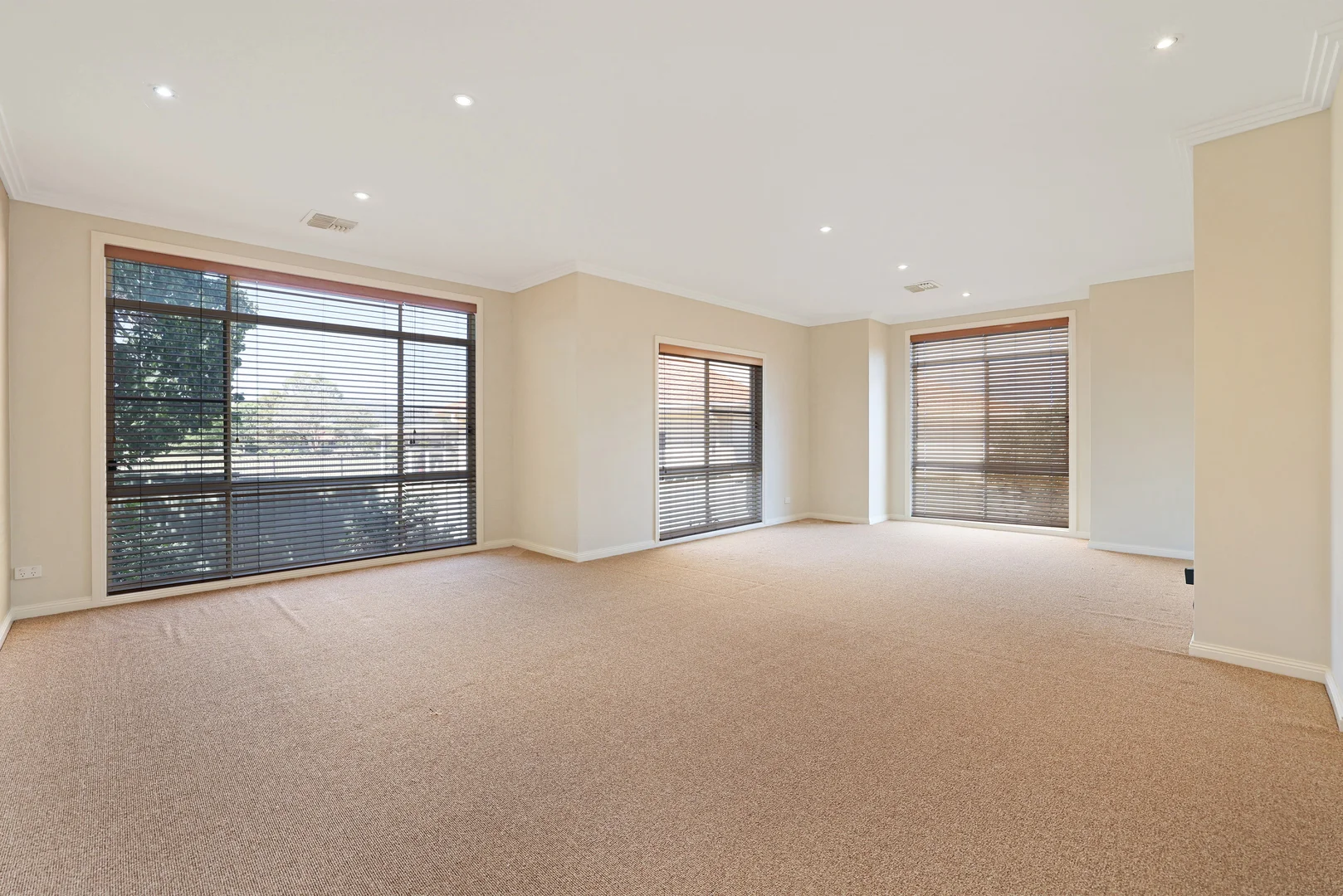 Additional image 4 of 72 The Grange, Tamworth NSW 2340