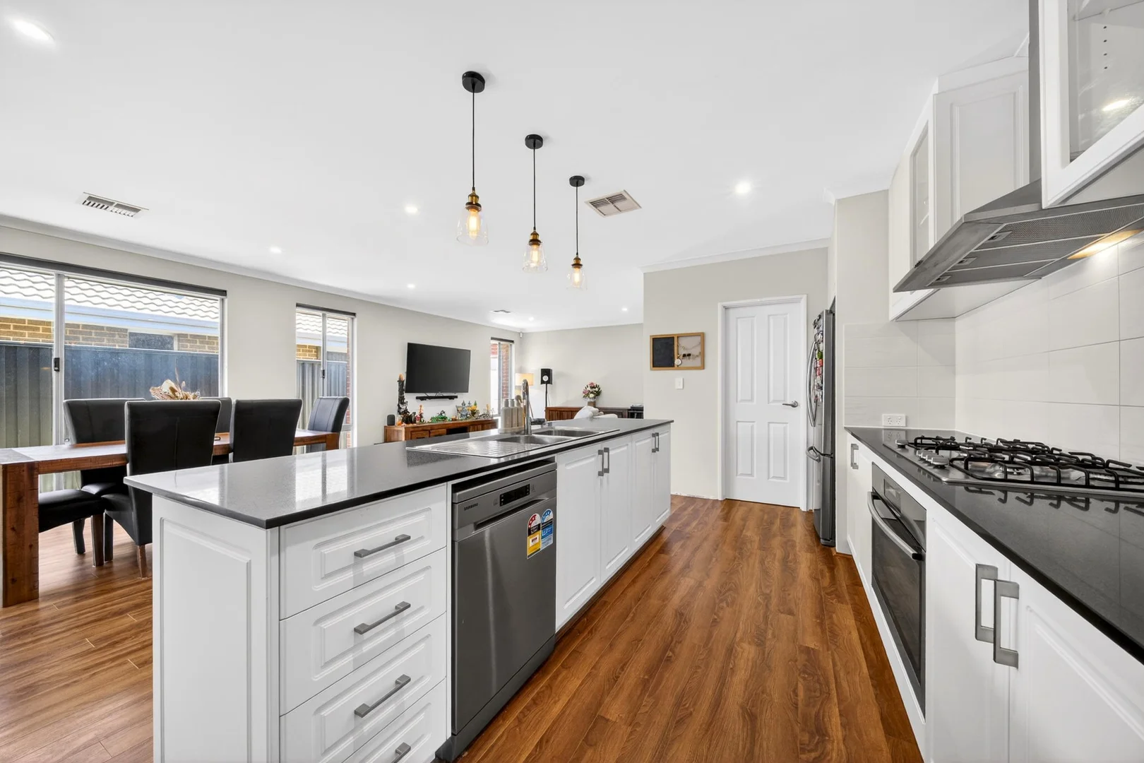 Additional image 19 of 22 Glenfinlass Parade, Wellard WA 6170