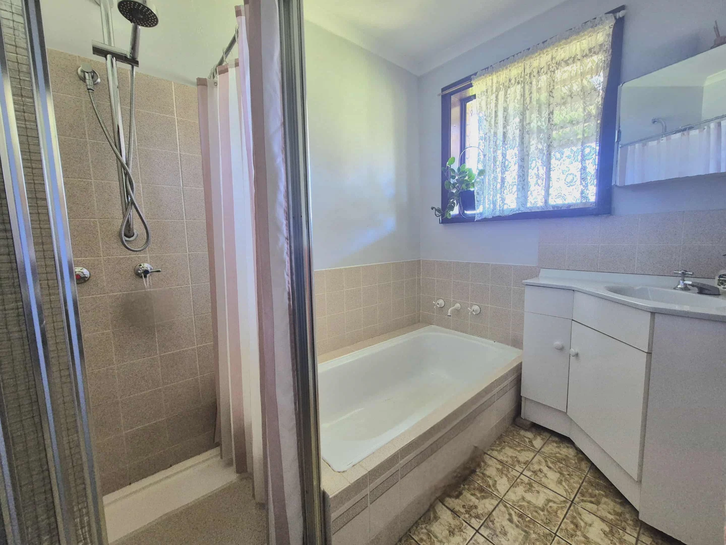 Additional image 9 of 84 Hibernia St, Stockinbingal NSW 2725