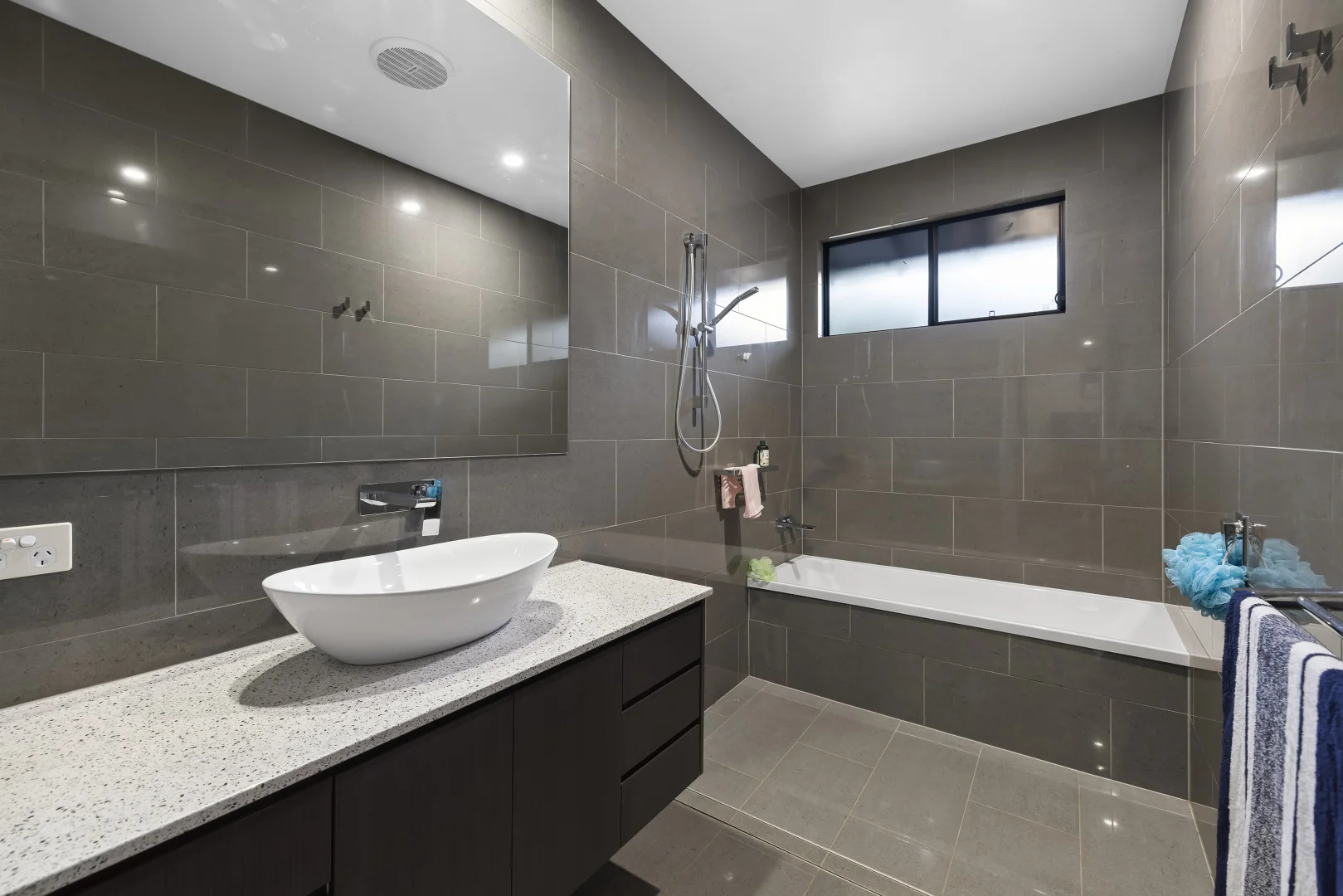 Additional image 17 of 182 Jones Road, Bellbird Park QLD 4300