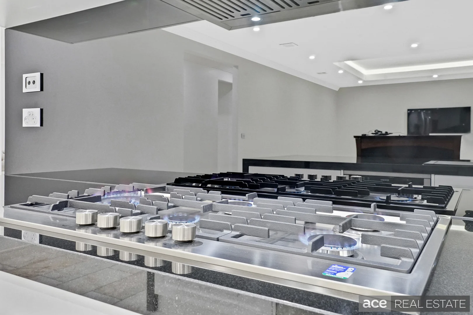 Additional image 11 of 18 Sumner crescent, Point Cook VIC 3030