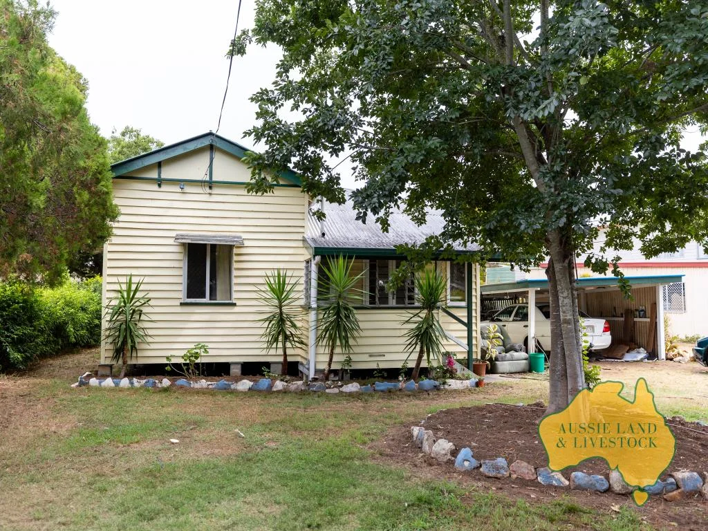 32 STRATHDEE STREET, Mundubbera QLD 4626