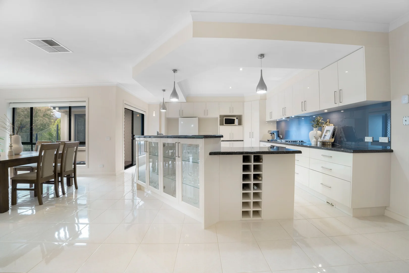 Additional image 11 of 44 Deepwater Drive, Waterways VIC 3195