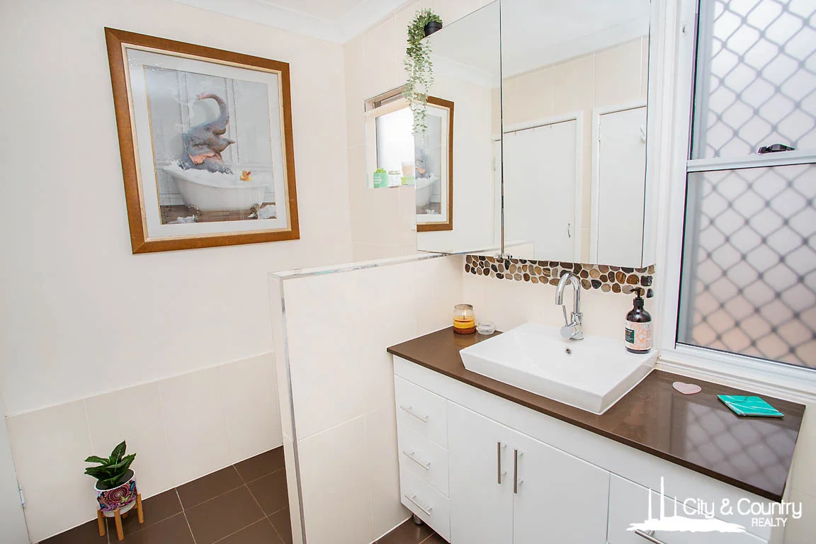 Additional image 17 of 7 Swan St, Mount Isa QLD 4825