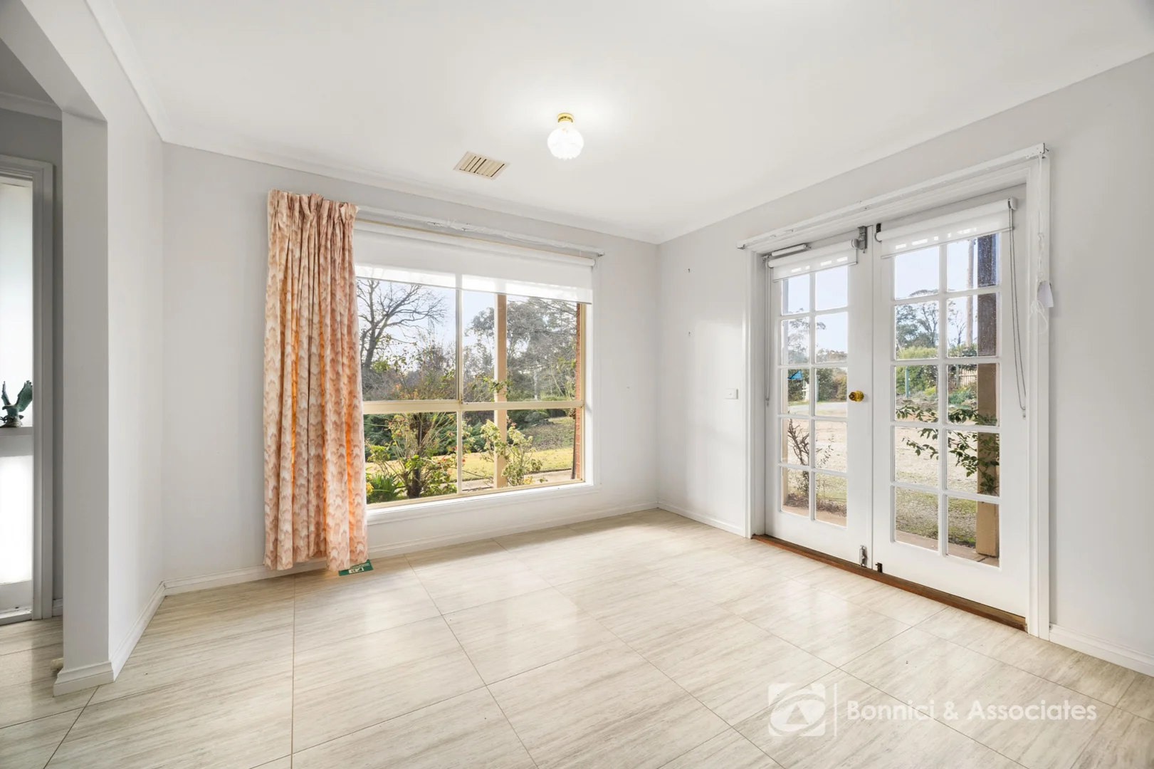 Additional image 4 of 54 Dingle Road, Beechworth VIC 3747