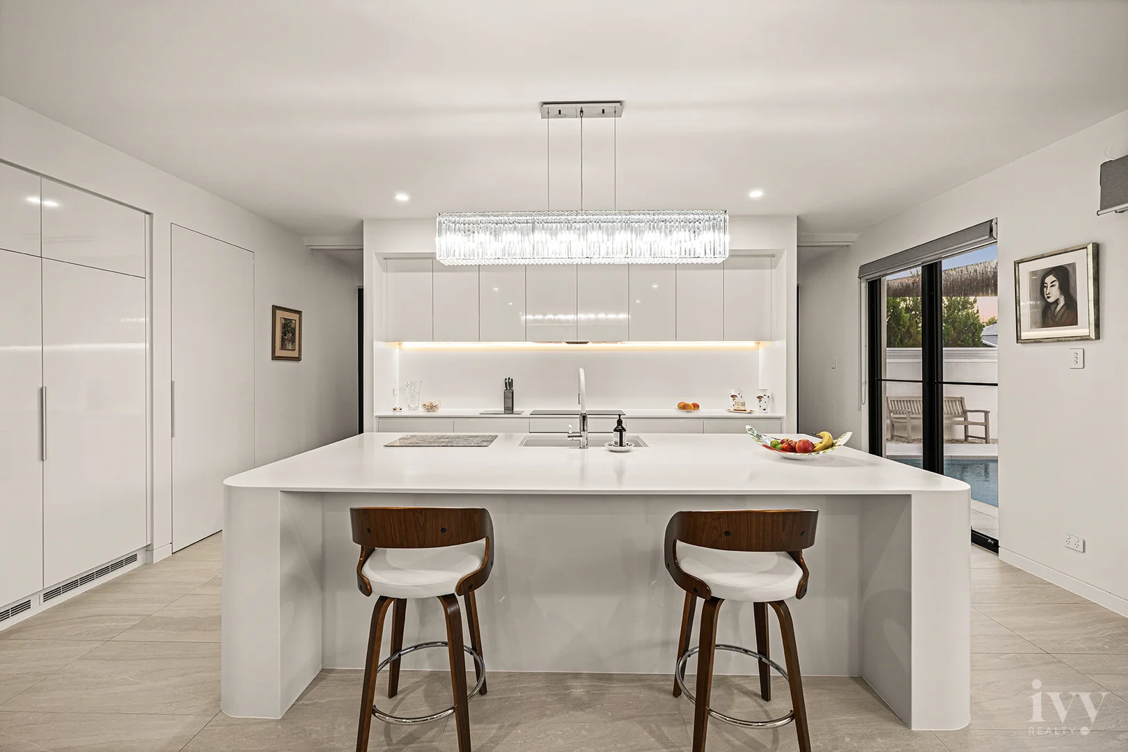 Additional image 8 of 10 Queen Guineveres Place, Sovereign Islands QLD 4216