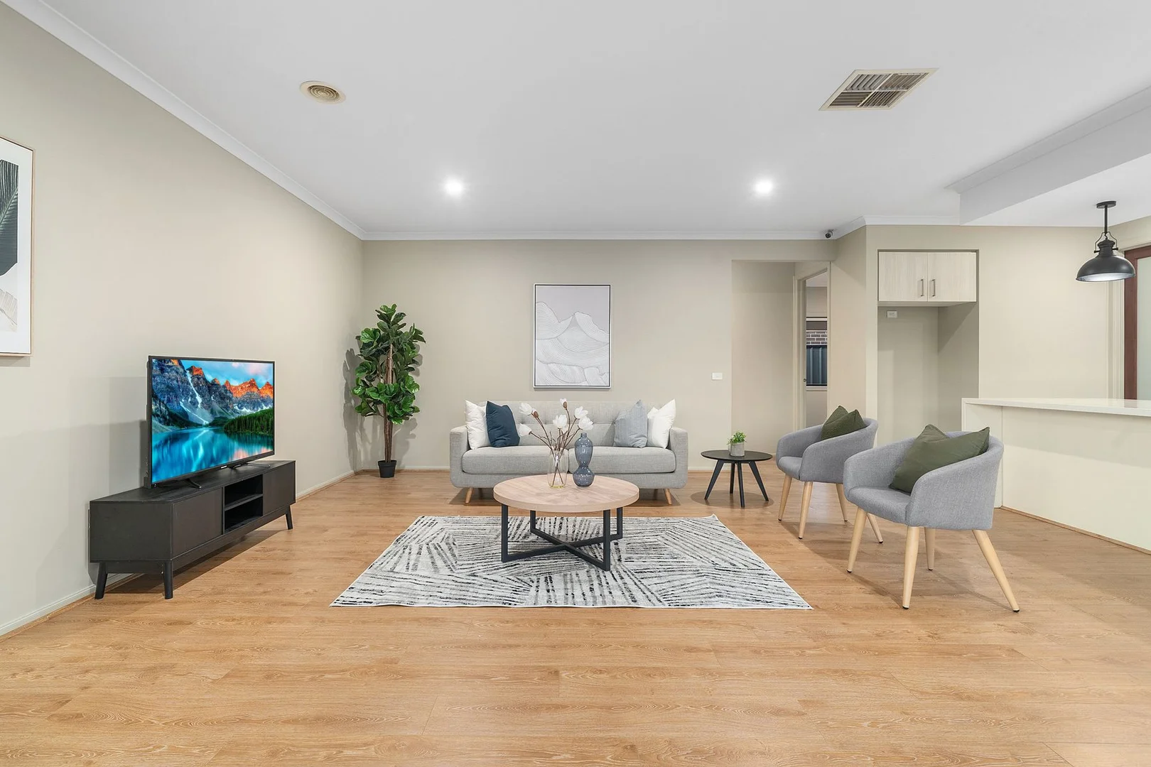 Additional image 3 of 62 Calibre Circuit, Clyde North VIC 3978