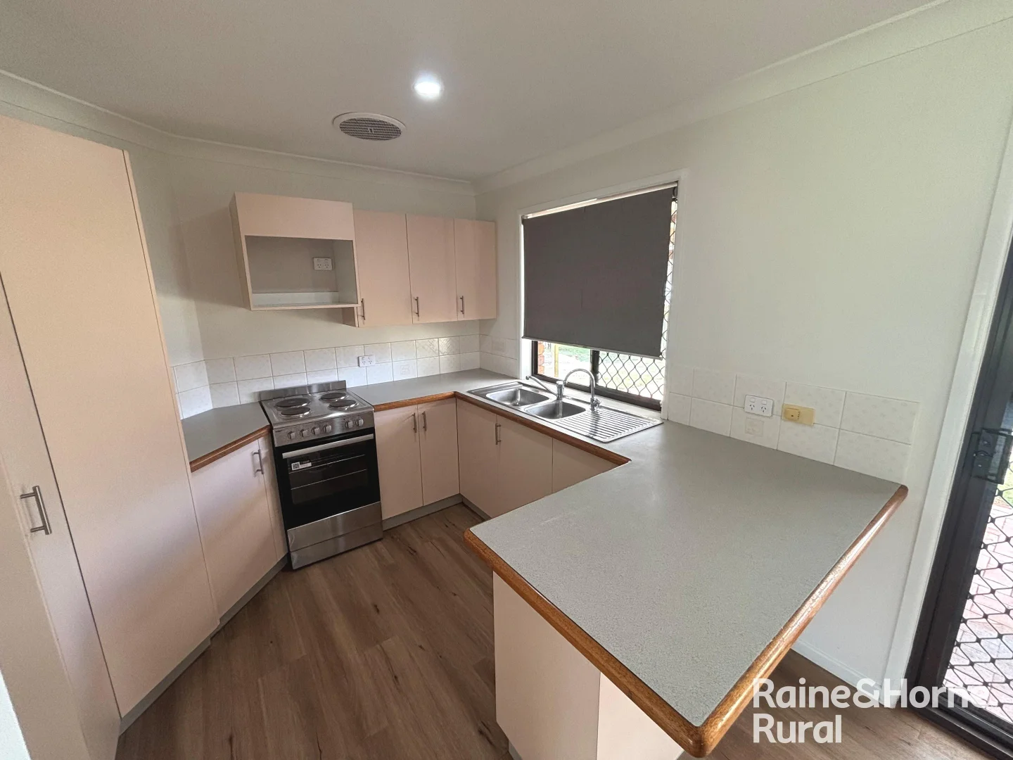 Additional image 5 of 9 Anne court, Kingaroy QLD 4610